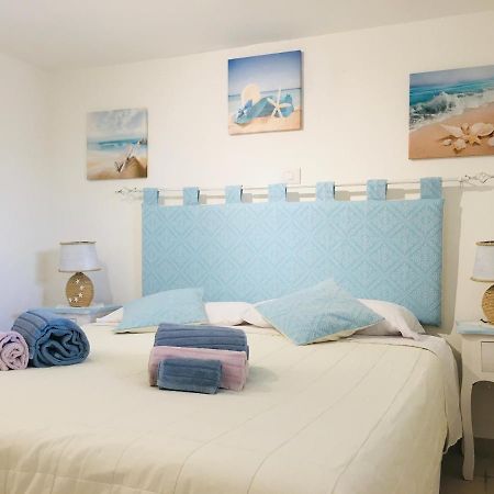 Beach House Ilaria- Smeraldo Apt Apartman Olbia Kültér fotó